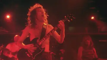 Zasłona do filmu "AC/DC: Live At Donington" #411841