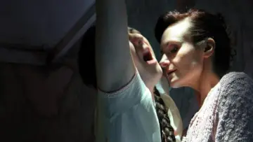 Zasłona do filmu "Mamusia i tatuś" #441077