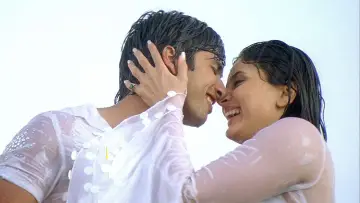 Zasłona do filmu "चुप चुप के" #1094724