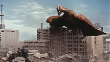 Zasłona do filmu "Rodan - ptak śmierci" #392297