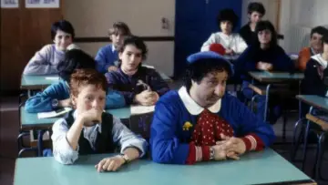 Zasłona do filmu "Pierino colpisce ancora" #1846815