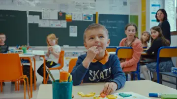 Zasłona do filmu "Ma toute petite école" #1849099