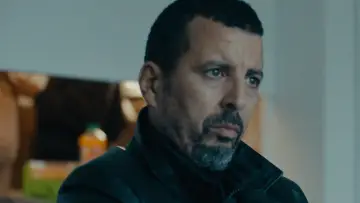 Zasłona do filmu "Avant que les flammes ne s