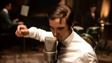 Zasłona do filmu "Pan Aznavour" #616556