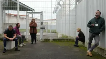 Zasłona do filmu "Zawsze będę widzieć wasze twarze" #178511
