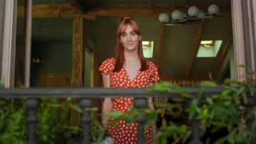 Zasłona do filmu "Między nami ściana" #684484