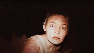 Zasłona do filmu "V/H/S/99" #330383