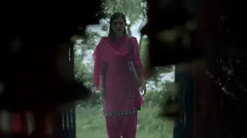Zasłona do filmu "पानीफोटो" #1145731