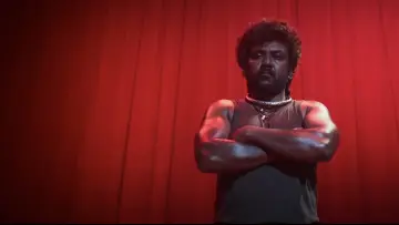 Zasłona do filmu "ஜிகர்தண்டா டபுள்X" #384344