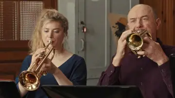 Zasłona do filmu "Wysokie i niskie tony" #536551
