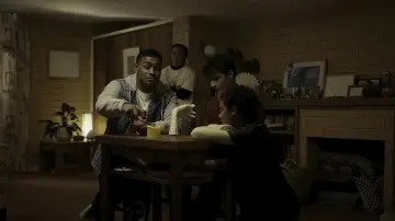 Zasłona do filmu "Mów do mnie!" #163362
