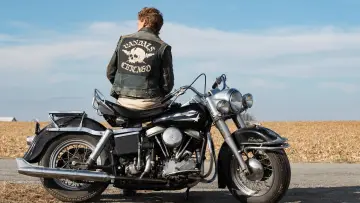 Zasłona do filmu "Motocykliści" #486960
