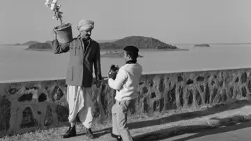 Zasłona do filmu "Heerer Prajapati" #1141959