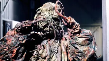 Zasłona do filmu "Doctor Who: The Seeds of Doom" #1580371