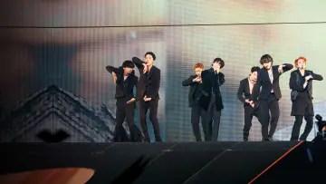 Zasłona do filmu "BTS: PERMISSION TO DANCE 온 스테이지 – LA" #452238