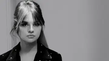 Zasłona do filmu "Selena Gomez: nic o mnie beze mnie" #353816