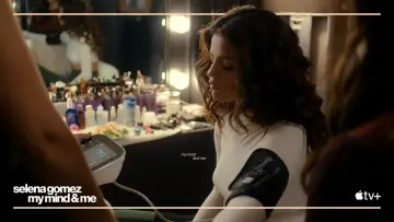 Zasłona do filmu "Selena Gomez: nic o mnie beze mnie" #353817