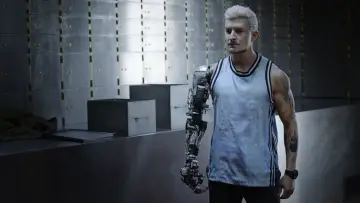Zasłona do filmu "Bionic" #484156