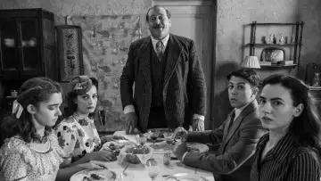 Zasłona do filmu "Jutro będzie nasze" #532680