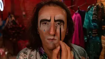 Zasłona do filmu "The Clown