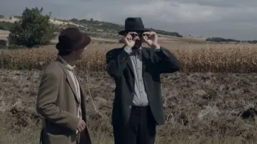 Zasłona do filmu "Περίπατος" #1276633