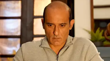 Zasłona do filmu "दृश्यम २" #408360
