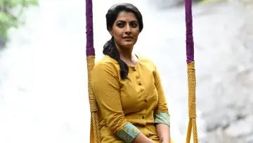 Zasłona do filmu "శబరి" #469712