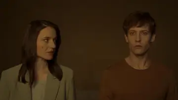 Zasłona do filmu "Nikt mnie nie kocha" #707486