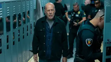 Zasłona do filmu "Detektyw Knight: Dzień Niepodległości" #378644