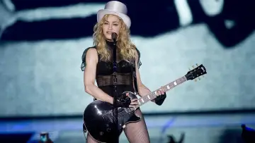 Zasłona do filmu "In France with Madonna" #1578827