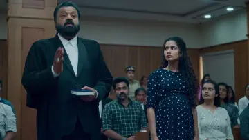 Zasłona do filmu "ജെ‌എസ്‌കെ" #860204