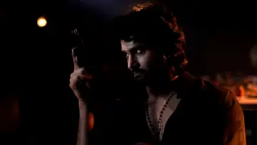 Zasłona do filmu "హరోం హర" #1121186