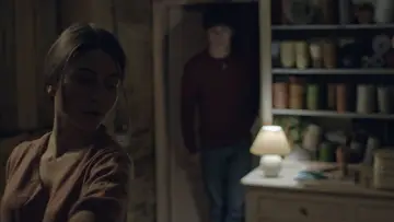 Zasłona do filmu "Άκουσέ Με" #410313