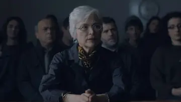 Zasłona do filmu "Άκουσέ Με" #410338