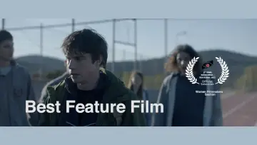 Zasłona do filmu "Άκουσέ Με" #410345