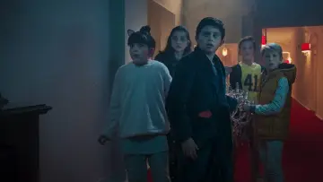 Zasłona do filmu "El hotel de los líos: García y García 2" #440452