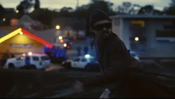 Zasłona do filmu "Jedna bitwa po drugiej" #510262