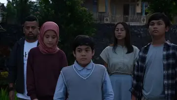 Zasłona do filmu "Petualangan Anak Penangkap Hantu" #198684