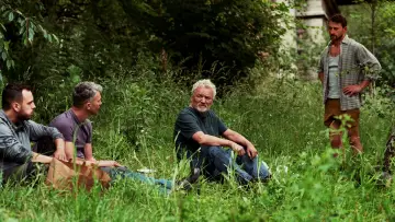 Zasłona do filmu "Na miejscu" #190707