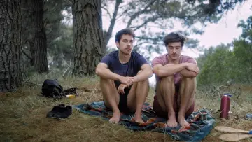 Zasłona do filmu "Nieziemscy kochankowie" #915839