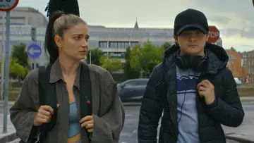 Zasłona do filmu "Flora i syn" #376262