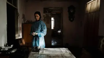 Zasłona do filmu "Kwiecień" #982964
