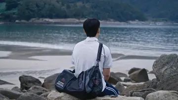Zasłona do filmu "보이 인 더 풀" #885232