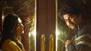 Zasłona do filmu "హాయ్ నాన్న" #373728