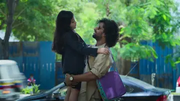 Zasłona do filmu "హాయ్ నాన్న" #373744