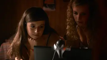Zasłona do filmu "Creatura" #447252