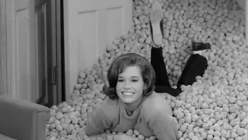 Zasłona do filmu "Być Mary Tyler Moore" #1651392