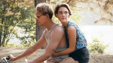 Zasłona do filmu "Pozdrawia czule Hilda" #664648