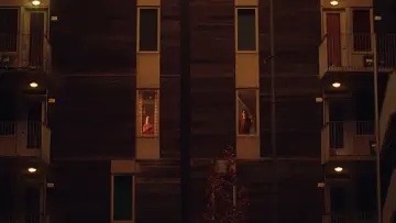 Zasłona do filmu "Dziewczyny jak złoto" #766687