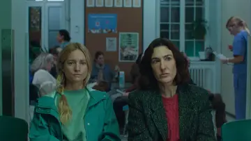 Zasłona do filmu "Dziewczyny jak złoto" #766688